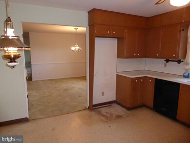 501 S Main St, Quakertown, PA 18951 - photo 4