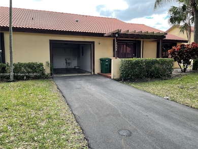 7208 Primrose Ln unit 138, Tamarac, FL 33321 - photo 3