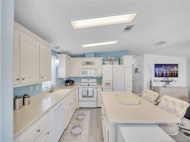 Your fully equipped kitchen, Bosch DW,