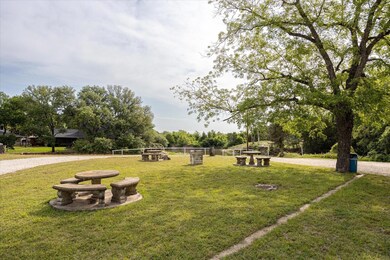 1502 Ridgeview Cir, Granbury, TX 76048 - photo 7