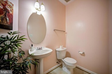 9216 Lorton Valley Rd, Lorton, VA 22079 - photo 7