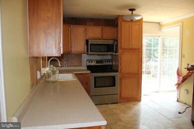 46160 Quatman Rd, Lexington Park, MD 20653 - photo 3