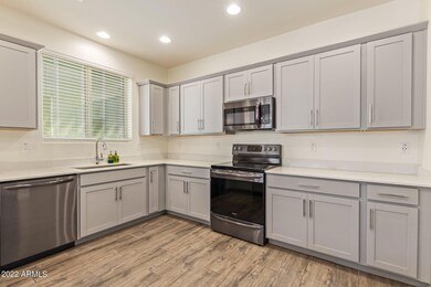 Listing_1321794_Photo_2_ID417450325