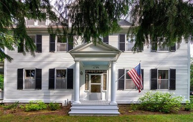 90 Elm St, Lancaster, NH 03584 - photo 4