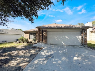 1901 Holly Springs Dr, Taylor, TX 76574 - photo 3