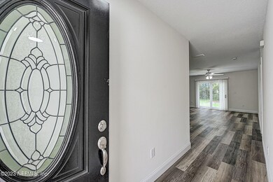 5405 Moret Dr E, Jacksonville, FL 32244 - photo 3