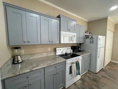 2933 Peavine Trail unit 1063, Lakeland, FL 33810 - photo 7