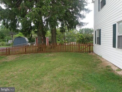 12711 Kincaid Ln, Bowie, MD 20715 - photo 4