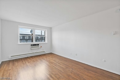 377 Park St, Hackensack, NJ 07601 - photo 5