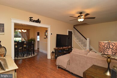 713 Wayne Ave, Reading, PA 19611 - photo 4