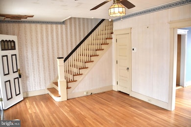 331 Sunset Rd, Reading, PA 19611 - photo 4