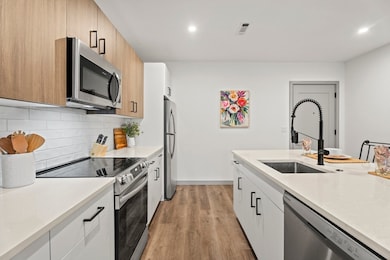 203 Lowell St unit 103, Wilmington, MA 01887 - photo 4