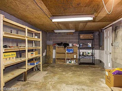 5224 Sweetwater Ct, Greensboro, NC 27407 - photo 5