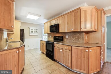 327 Edgemere Dr, Annapolis, MD 21403 - photo 6
