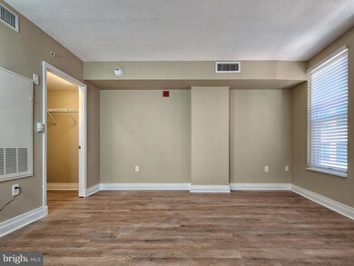 915 E St NW unit 606, Washington, DC 20004 - photo 7