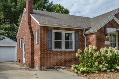 3013 Champaign Ave, Mattoon, IL 61938 - photo 2