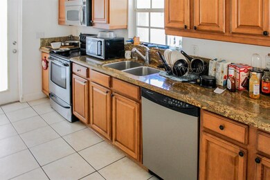 957 39th Ct, West Palm Beach, FL 33407 - photo 6