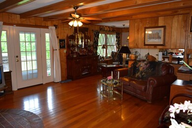 70 Hillwood Cir, Manchester, TN 37355 - photo 3