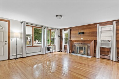 30 Bennett Ave, Cranston, RI 02920 - photo 4