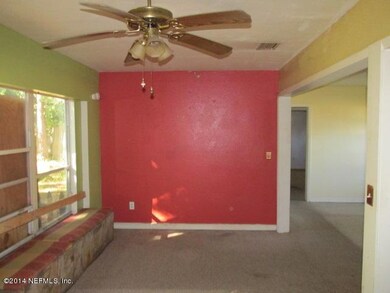 5446 Attleboro St, Jacksonville, FL 32205 - photo 6