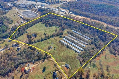 4420 Benefield Rd, Braselton, GA 30517 - photo 4