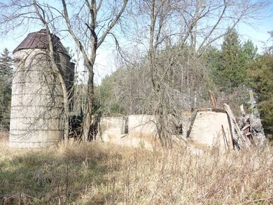 W8673 30th St, New Lisbon, WI 53950 - photo 5