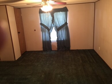 28 Pearl Ave, Crawfordville, FL 32327 - photo 2