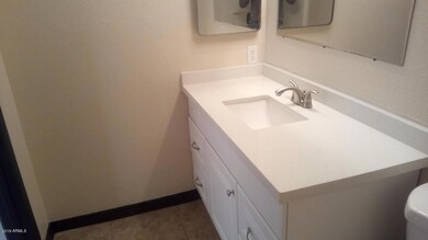 2239 N 58th Dr, Phoenix, AZ 85035 - photo 6