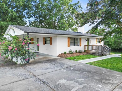 729 Fisher St, Concord, NC 28027 - photo 3