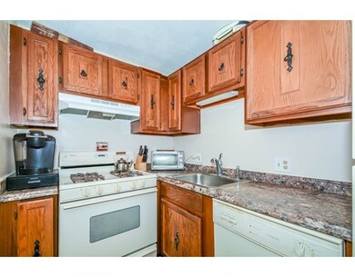 3 Karen Cir unit 20, Billerica, MA 01821 - photo 2