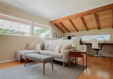 22606 Macfarlane Dr, Woodland Hills, CA 91364 - photo 7