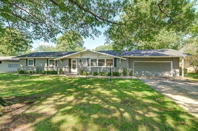 1983 S Meadowview Ave-3