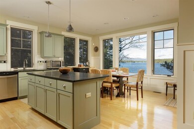 543 Forest Rd, Wolfeboro, NH 03894 - photo 4