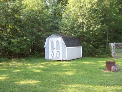 319 S Main Rd, Mountain Top, PA 18707 - photo 4