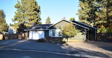 20344 Mel Ct, Bend, OR 97702 - photo 2