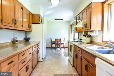 45039 Scotch Neck Rd, Hollywood, MD 20636 - photo 3