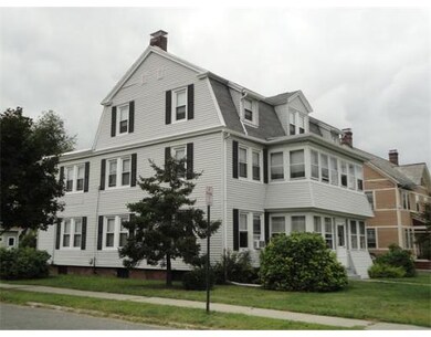 318 Springfield St, Chicopee, MA 01013 - photo 2