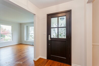 77 Drendel Ln, Naperville, IL 60565 - photo 5