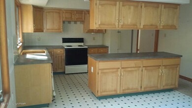 142 Chipmunk Rd, Lehman Township, PA 18324 - photo 3