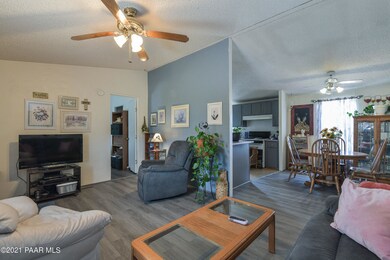 830 Picacho Living-Diningroom