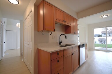 1151 Longford Rd unit 47, Bartlett, IL 60103 - photo 6