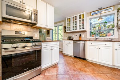 10 Bray Farm Rd S, Yarmouth Port, MA 02675 - photo 7