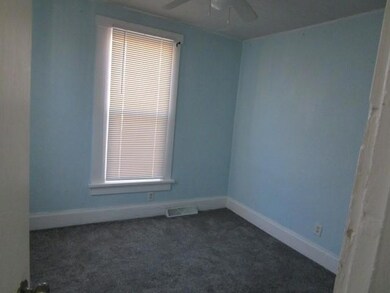 bedroom 3907