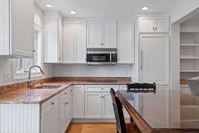 37 Freeman St unit 4, York, ME 03909 - photo 6