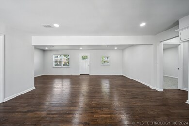 1137 E Jones Ave, Sapulpa, OK 74066 - photo 7