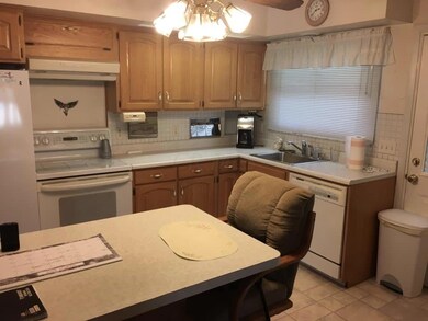 Welcome to 5583 N. Meadows Blvd!