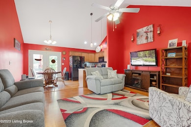 220 Gentry Ln, Mount Washington, KY 40047 - photo 5