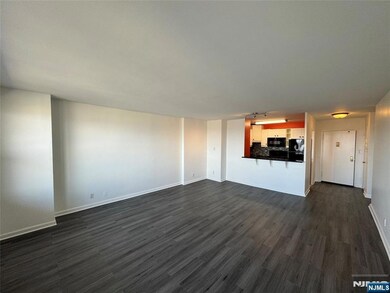 Pre Tenant. Kitchen no longer orange.