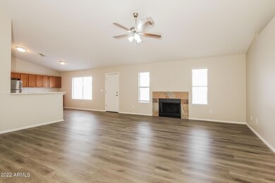 8045 E Colby St, Mesa, AZ 85207 - photo 5