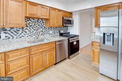 1985 Mayflower Dr, Woodbridge, VA 22192 - photo 5